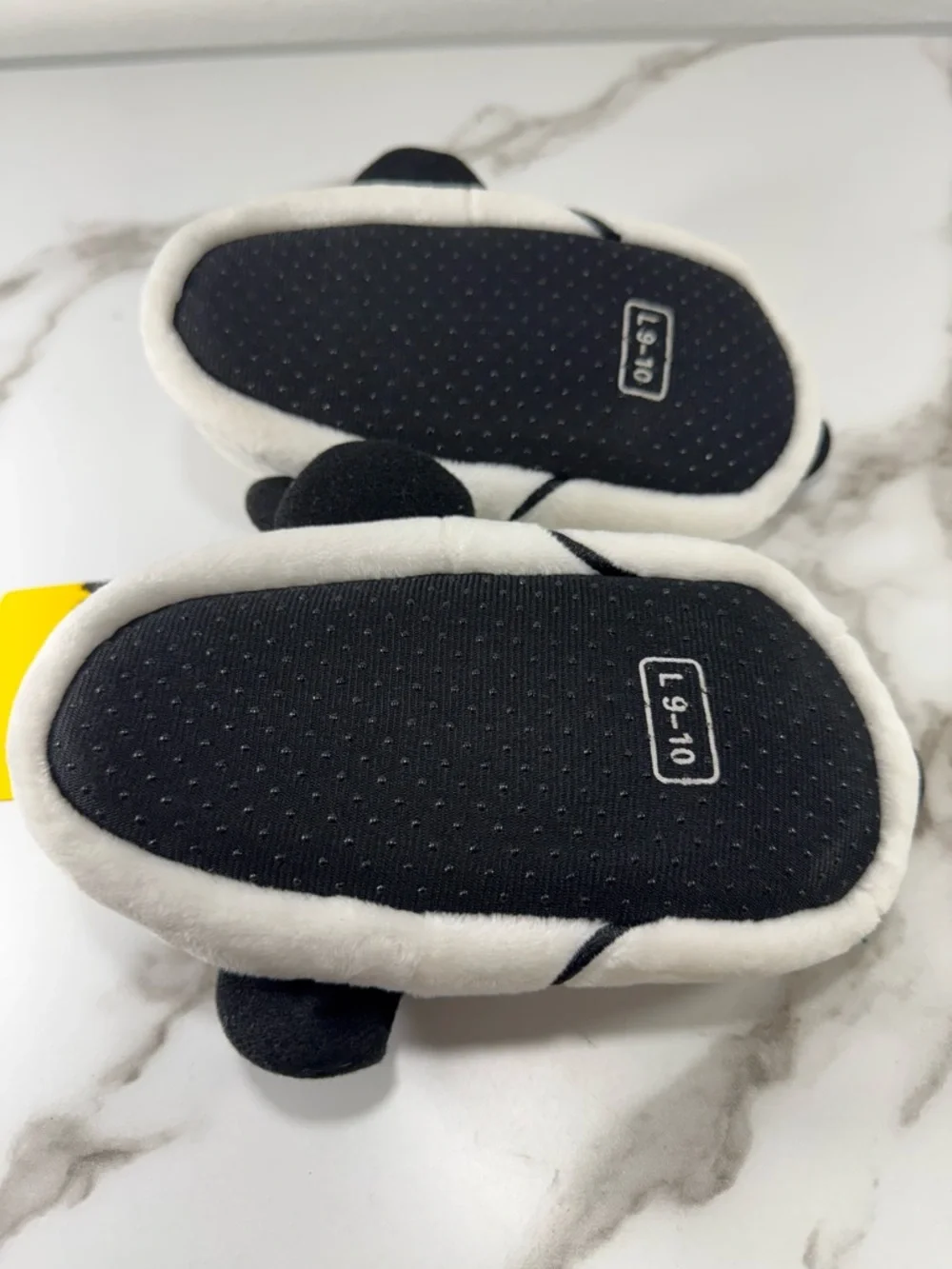 Peanuts Snoopy Plush Black White Children Toddler Boy Girl Kids Slippers, L/9-10